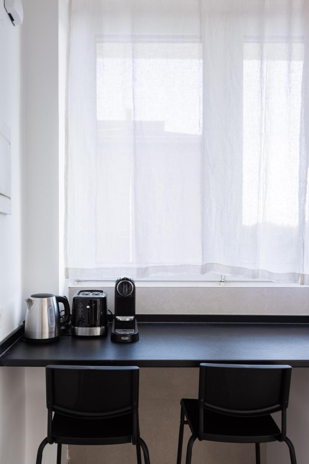 Apartamento Sunny With Ac In Hortaleza *