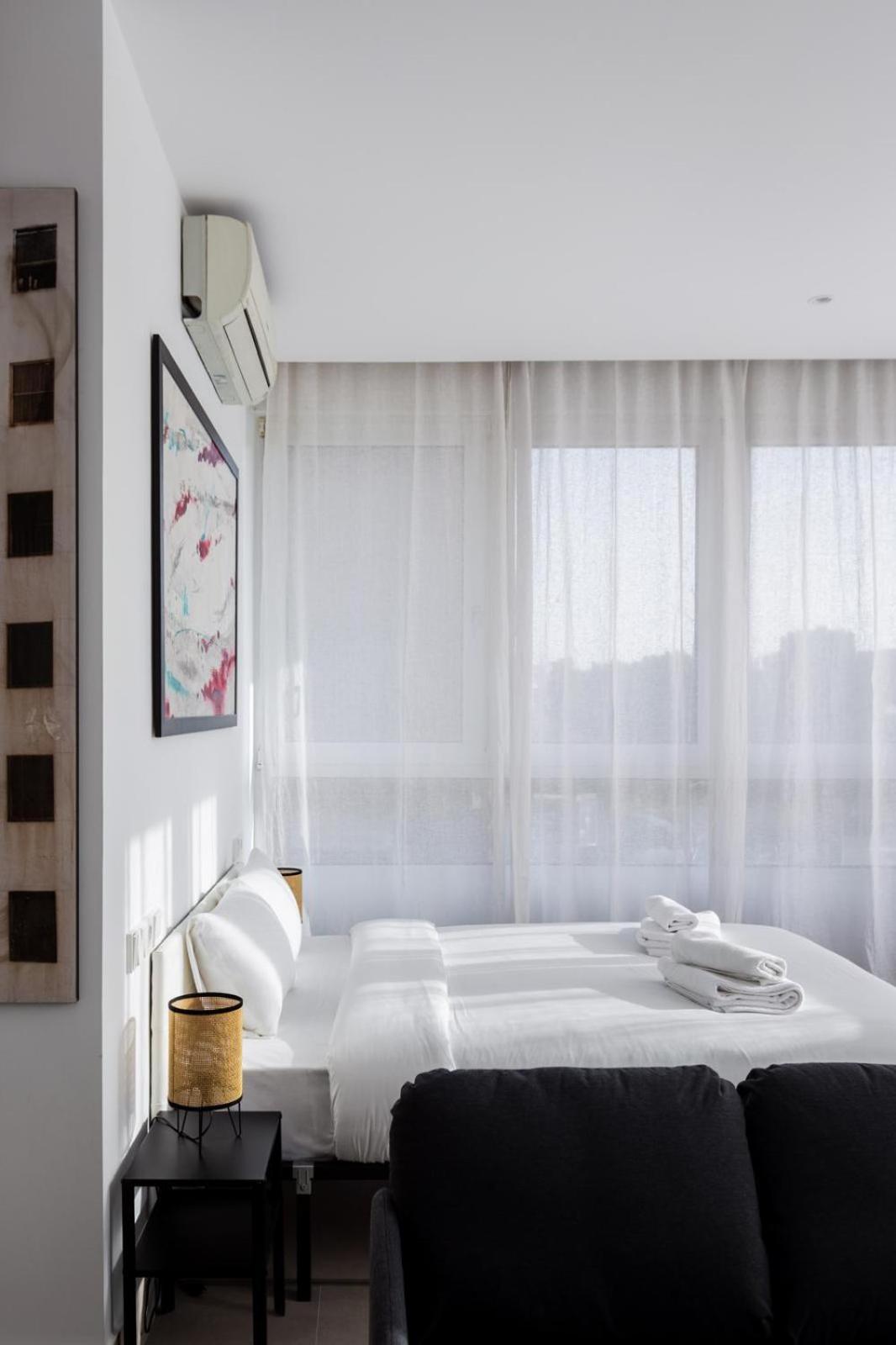 Apartamento Sunny With Ac In Hortaleza